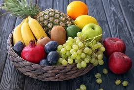 English class com a Teacher Gisele: Let´s talk about Fruits! (Maternais II e Jardins)